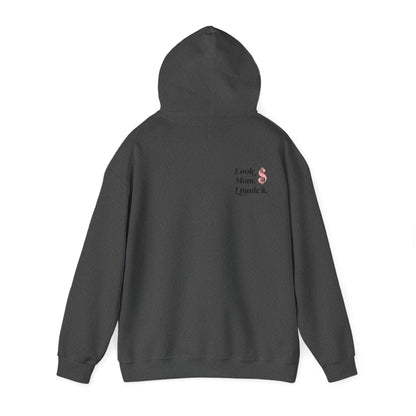Look Mum  Unisex Heavy Blend™ Hooded Sweatshirt - Zion Legend Fashions