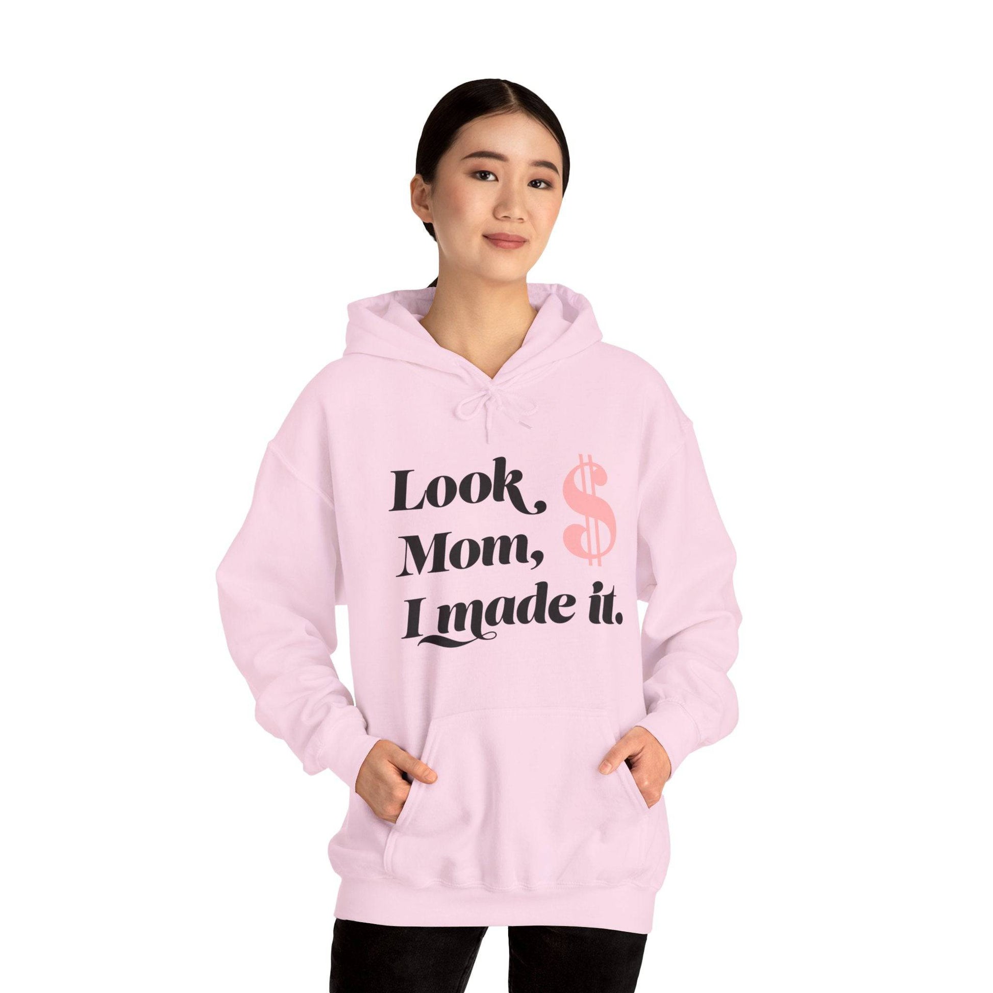 Look Mum  Unisex Heavy Blend™ Hooded Sweatshirt - Zion Legend Fashions