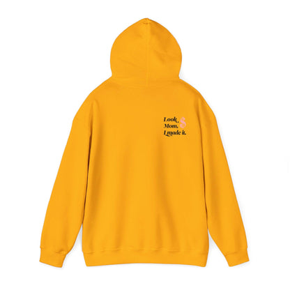 Look Mum  Unisex Heavy Blend™ Hooded Sweatshirt - Zion Legend Fashions
