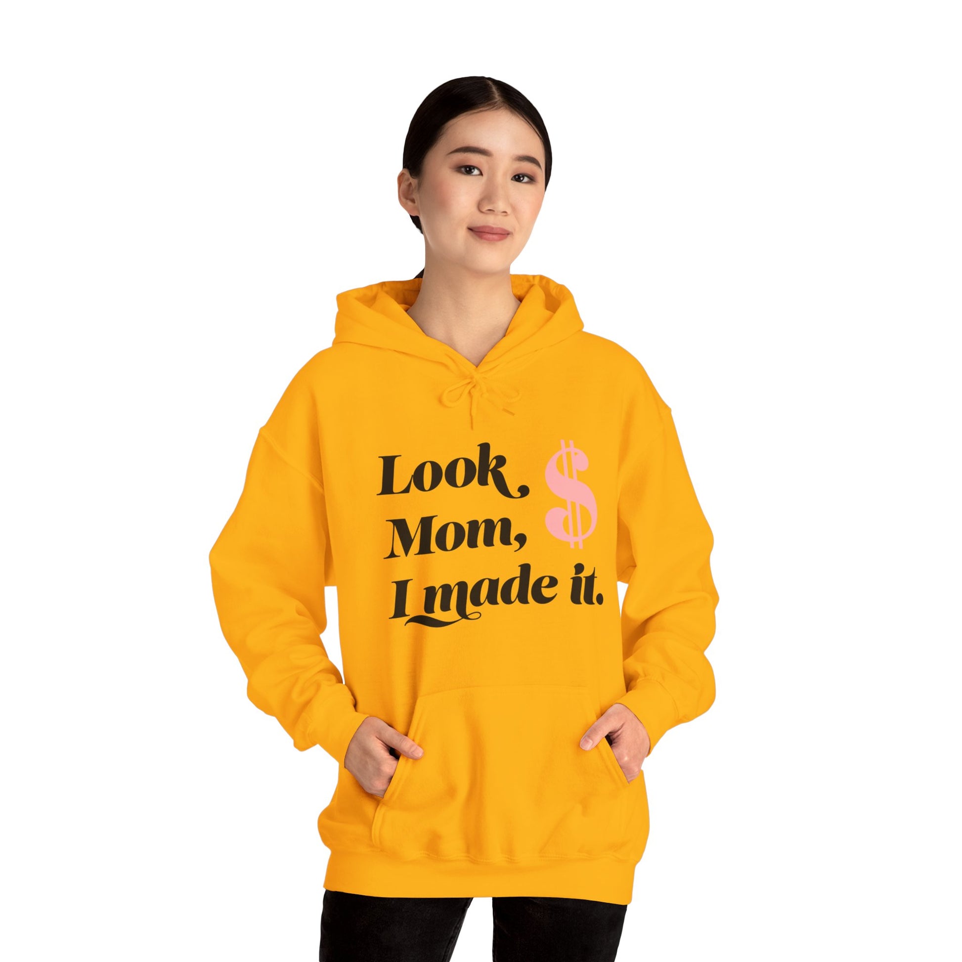 Look Mum  Unisex Heavy Blend™ Hooded Sweatshirt - Zion Legend Fashions